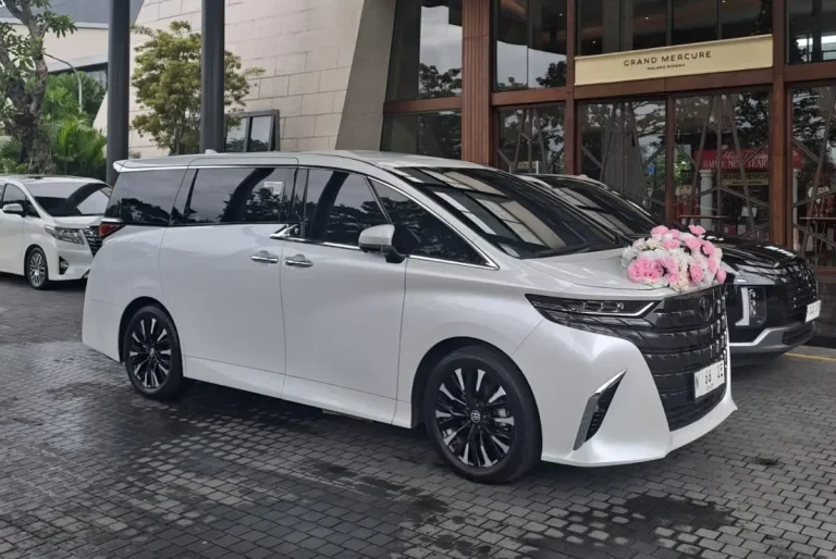 10 Keunggulan Alphard, Sewa Mobil Pengantin di Malang