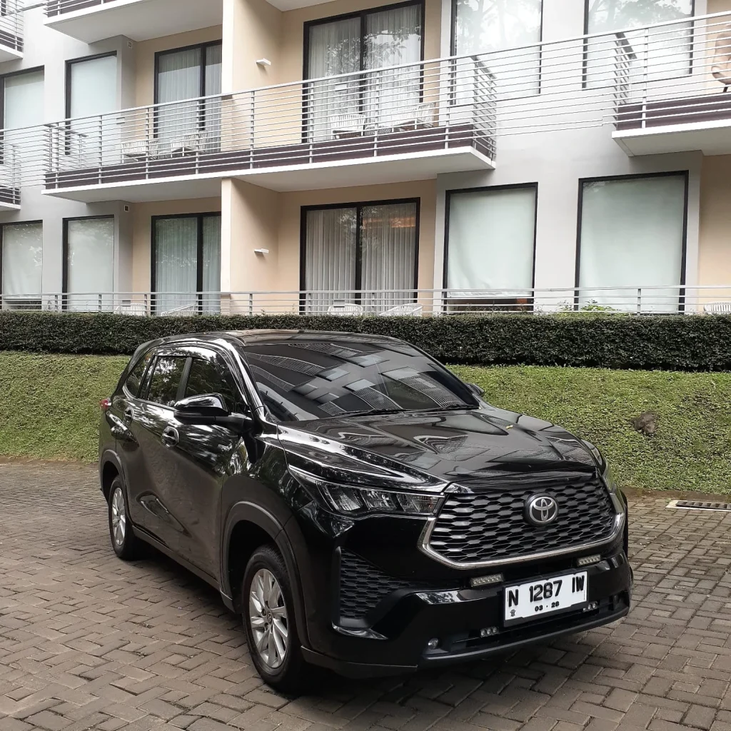 Sewa Innova Zenix Malang, fitur unggulan Innova Zenix