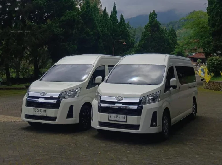 Sewa HiAce Murah, Sewa HiAce Malang
