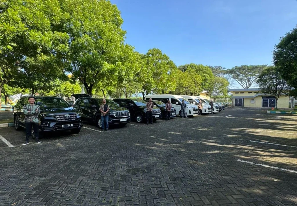 Sewa Mobil Dinas Terbaru 2026 di Malang, Sewa Mobil Batu Malang Terbaru 2026